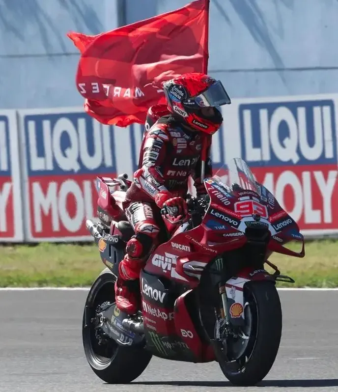 Marc Marquez menjuarai Sprint MotoGP Australia 2026