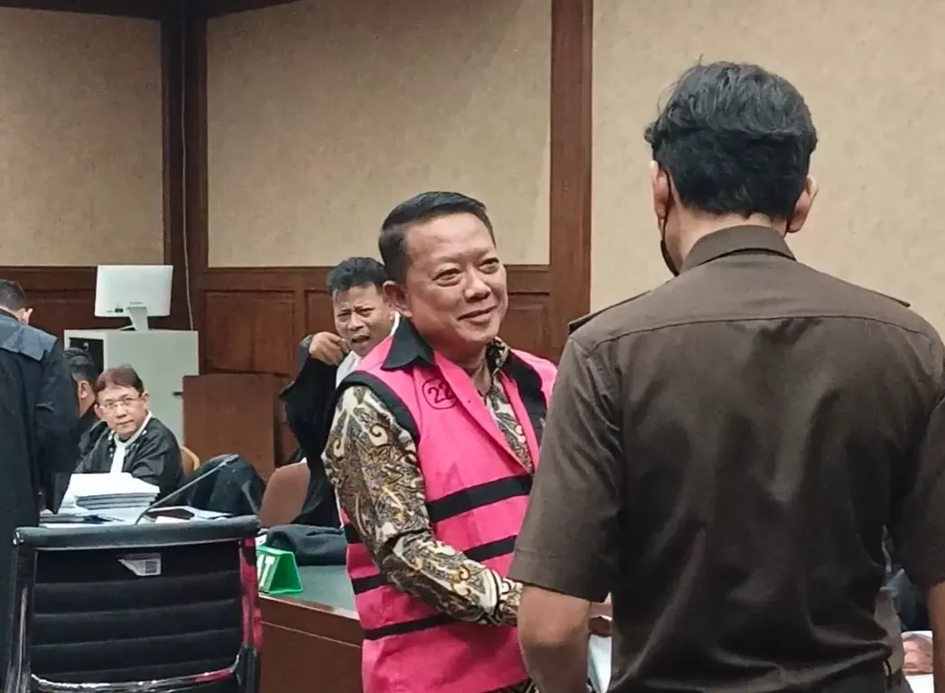 eksepsi Febrie Adriansyah