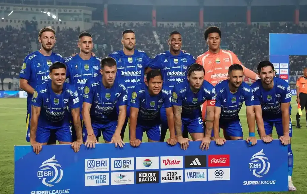 susunan pemain Persib vs Melbourne Victory