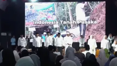 Indonesia Raya Tiga Stanza Bingkai Kritik Demokrasi