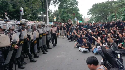 Aksi Mahasiswa Semarang Soroti Peran Militer di Ruang Sipil