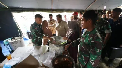 Prabowo Hapus Utang KUR dan Aktifkan Satgas Infrastruktur untuk Pulihkan Aceh