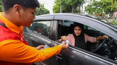 Digitalisasi Parkir Surabaya Hadapi Risiko dan Peluang