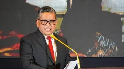Putusan MK Ijazah Gibran, Hasto Soroti Beban Prabowo