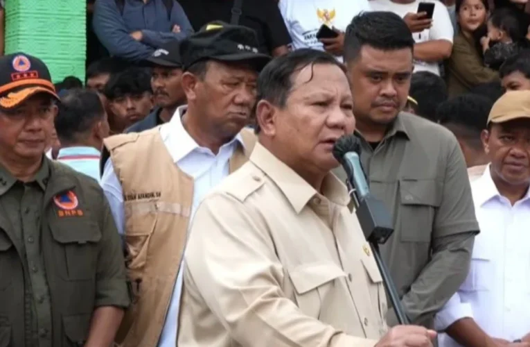 Prabowo Peringatkan Pejabat Soal Etika Kunjungan Bencana