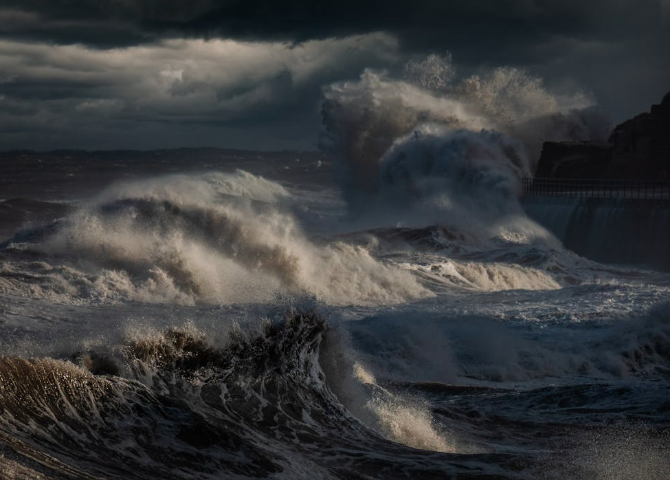 Pemanasan Laut Dalam Dorong Revisi Peta Ancaman Badai Global