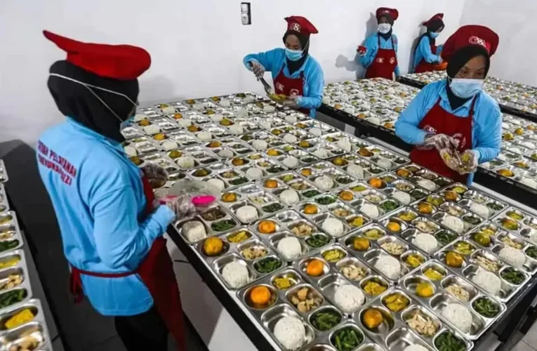 Eskalasi Timur Tengah Paksa Efisiensi Anggaran, Program MBG Dipastikan Aman