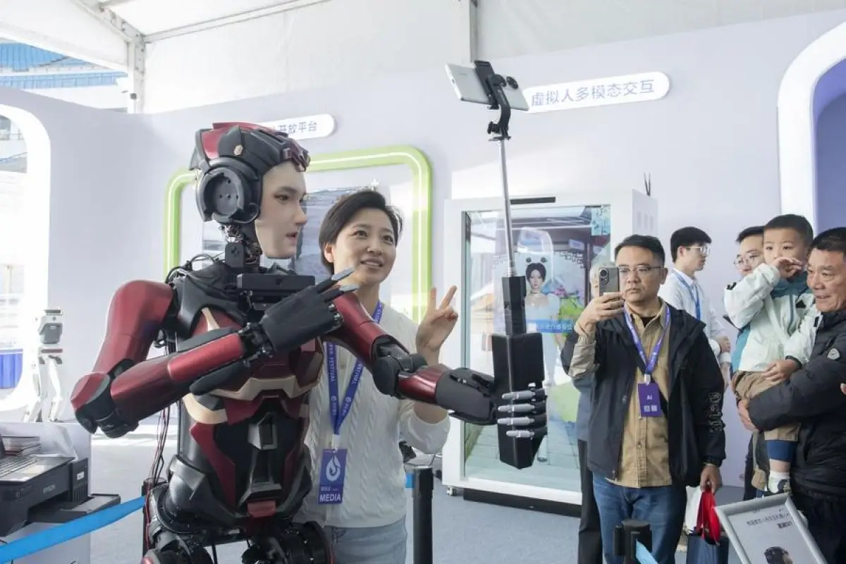 pakar AI robotika China