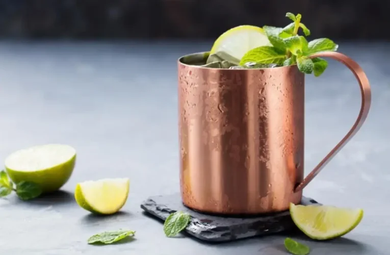 Tips Aman Pakai Gelas Tembaga, Ahli Ingatkan Hindari Minuman Asam dan Panas